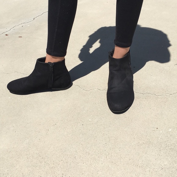 Two black pairs of cute - Picture 2 of 5